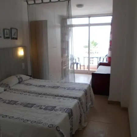 La Barraca Guest house 2*